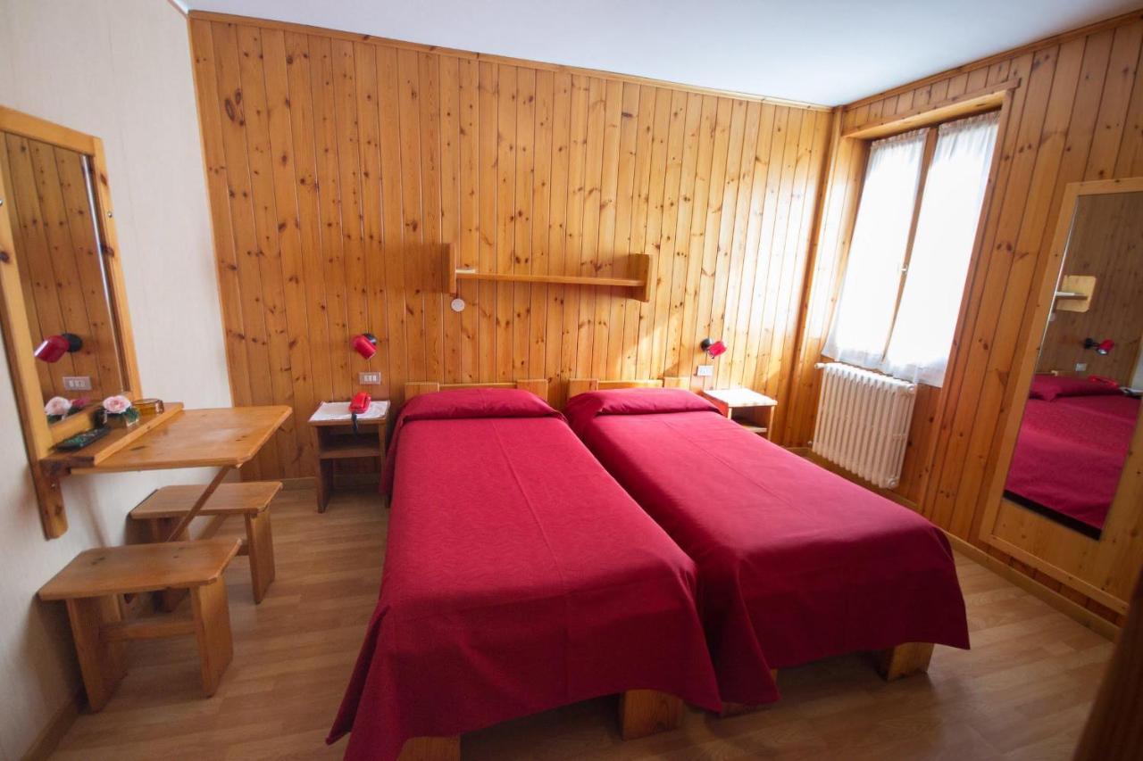Meuble Albergo Dante Bormio Dış mekan fotoğraf