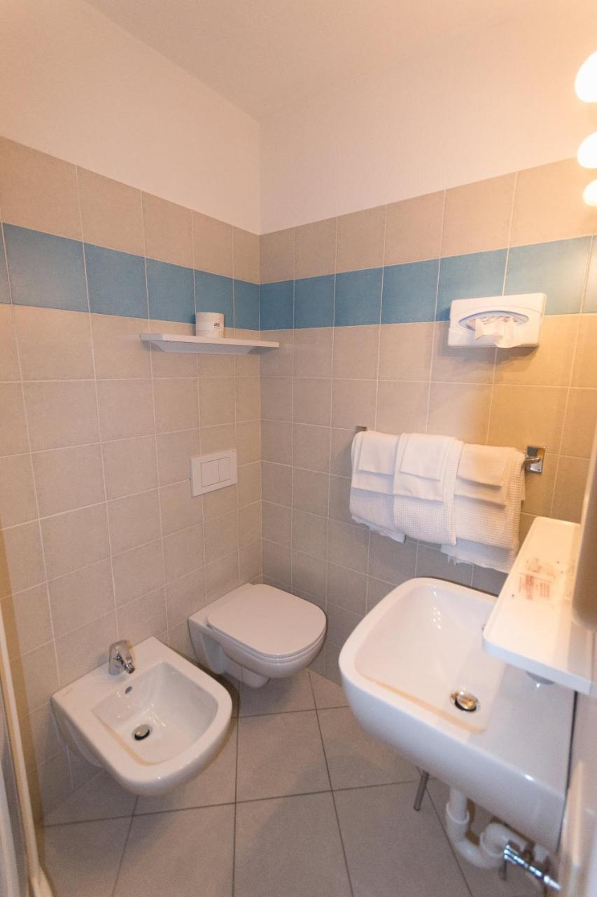 Meuble Albergo Dante Bormio Dış mekan fotoğraf
