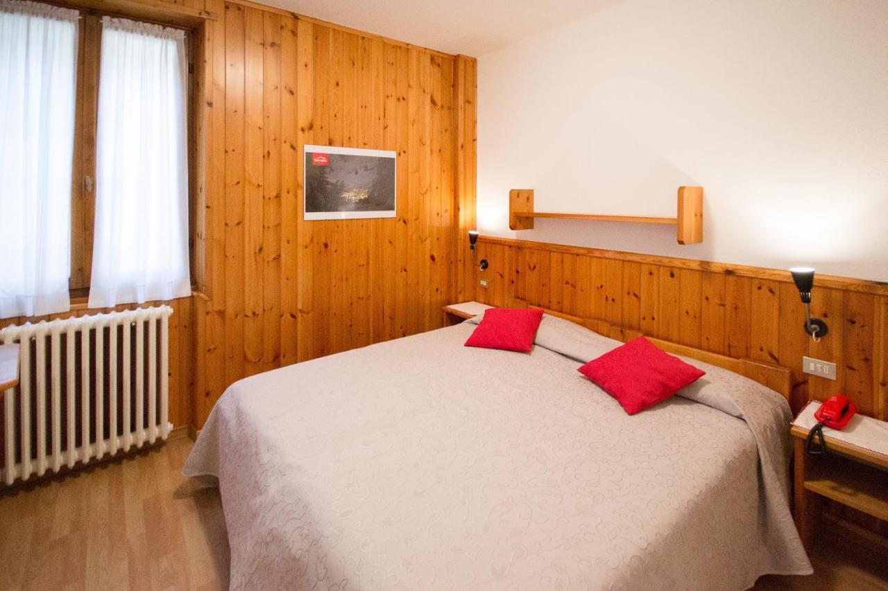 Meuble Albergo Dante Bormio Dış mekan fotoğraf