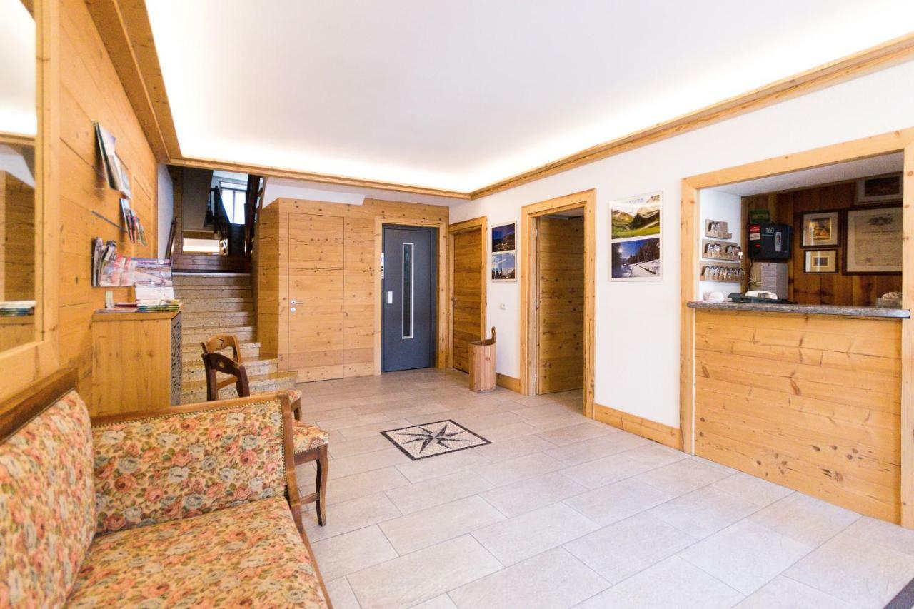 Meuble Albergo Dante Bormio Dış mekan fotoğraf